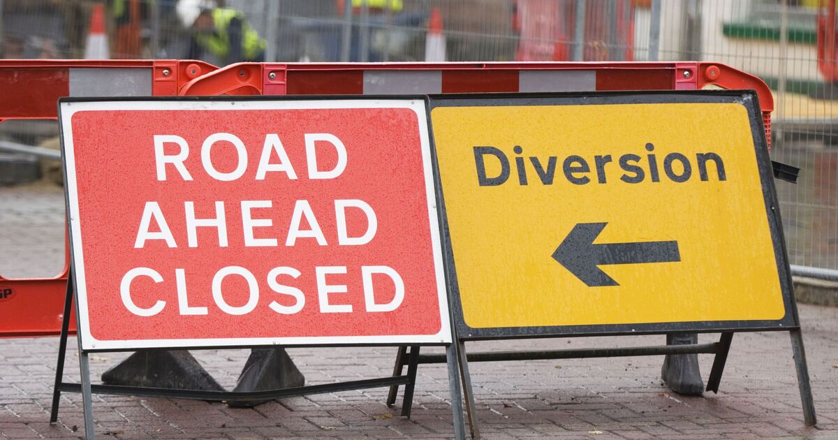 Drivers forced on insane 52-mile diversion because half-mile road closed | UK | News 5291989