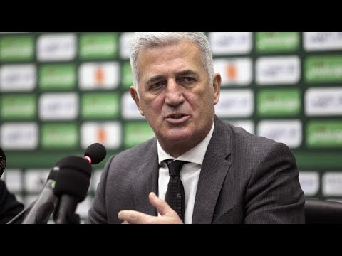 Football : Petkovic veut relancer l'Algérie avant la Coupe du Monde, Africa News - Vidéo Football Petkovic veut relancer lAlgerie avant la Coupe du
