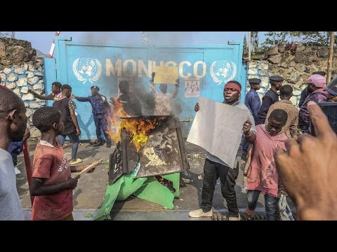 RDC : 2 personnes tuées par des Casques bleus à la frontière ougandaise, Africa News - Vidéo RDC 2 personnes tuees par des Casques bleus a