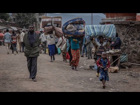 RDC : des milliers de déplacés par les combats au Nord-Kivu, Africa News - Vidéo RDC des milliers de deplaces par les combats au