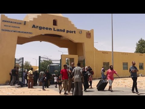 Un mois de guerre, des milliers de Soudanais sur la route de l'exil, Africa News - Vidéo Un mois de guerre des milliers de Soudanais sur la